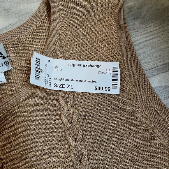 Joseph A Gold Metallic Vest NWT - Picture 3 of 4